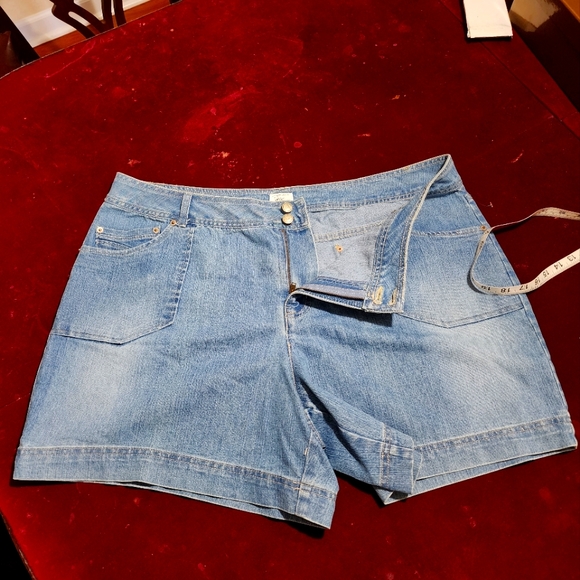 NWOT ... Just My Size (JMS) Jeans shorts - Picture 5 of 7
